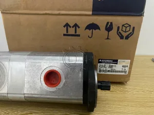 Bơm thủy lực xe xúc 31LD-40011